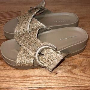Marc Fisher WELTI FLAT FOOTBED SANDAL Sz 6.5